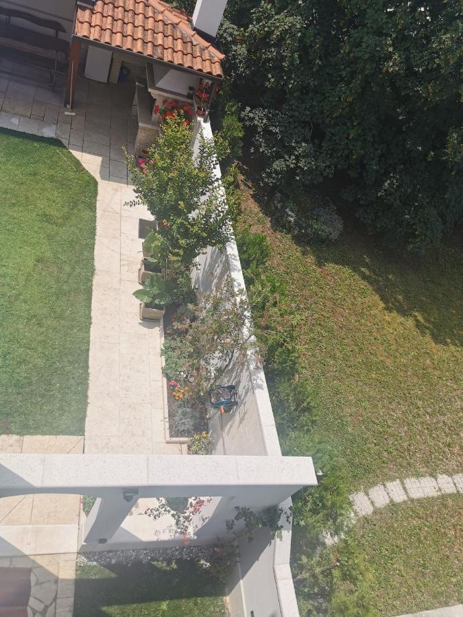 Apartments Slisko Porec Luaran gambar