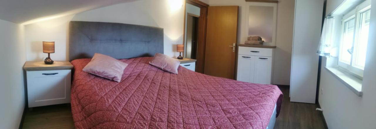 Apartments Slisko Porec Luaran gambar