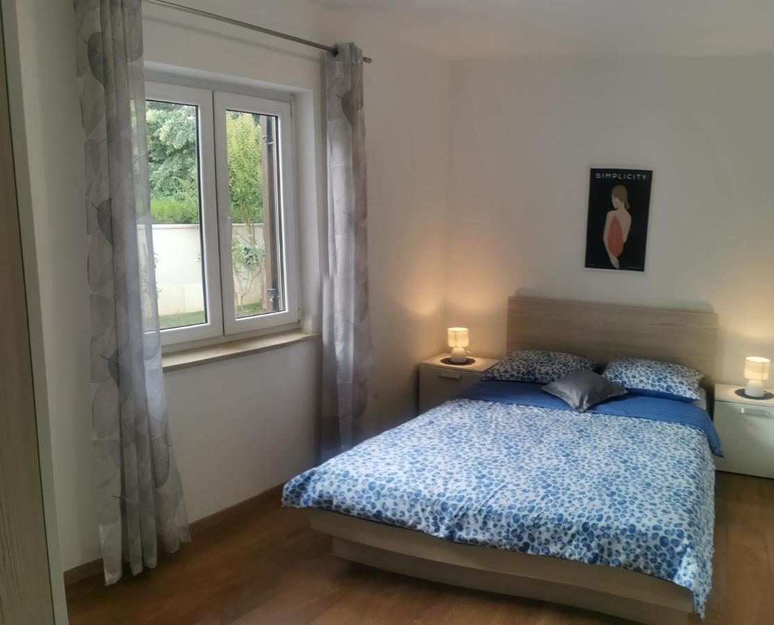 Apartments Slisko Porec Luaran gambar