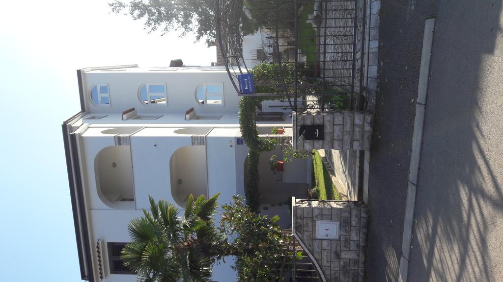 Apartments Slisko Porec Luaran gambar